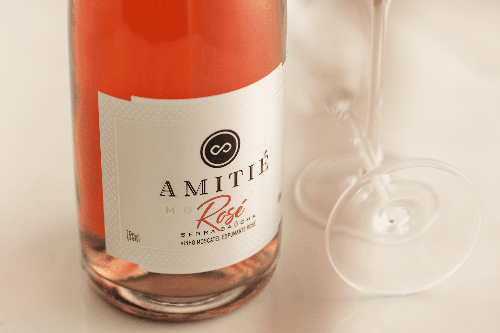 Amitié Espumante Moscatel Rosé - Caixa com 6 - Amitié - Espumantes do Sul