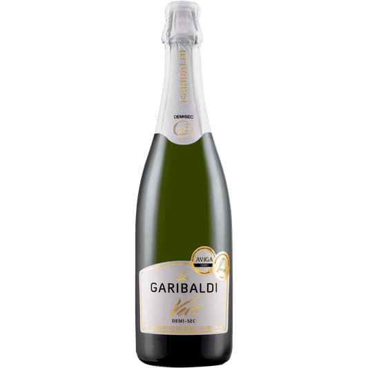 Garibaldi Vero Demi Sec: O Equilíbrio Perfeito em Cada Taça - Espumantes do Sul